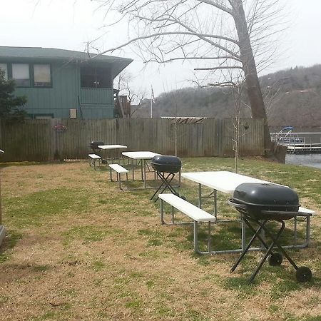 Taneycomo Lakefront Resort Bull Creek Exterior photo